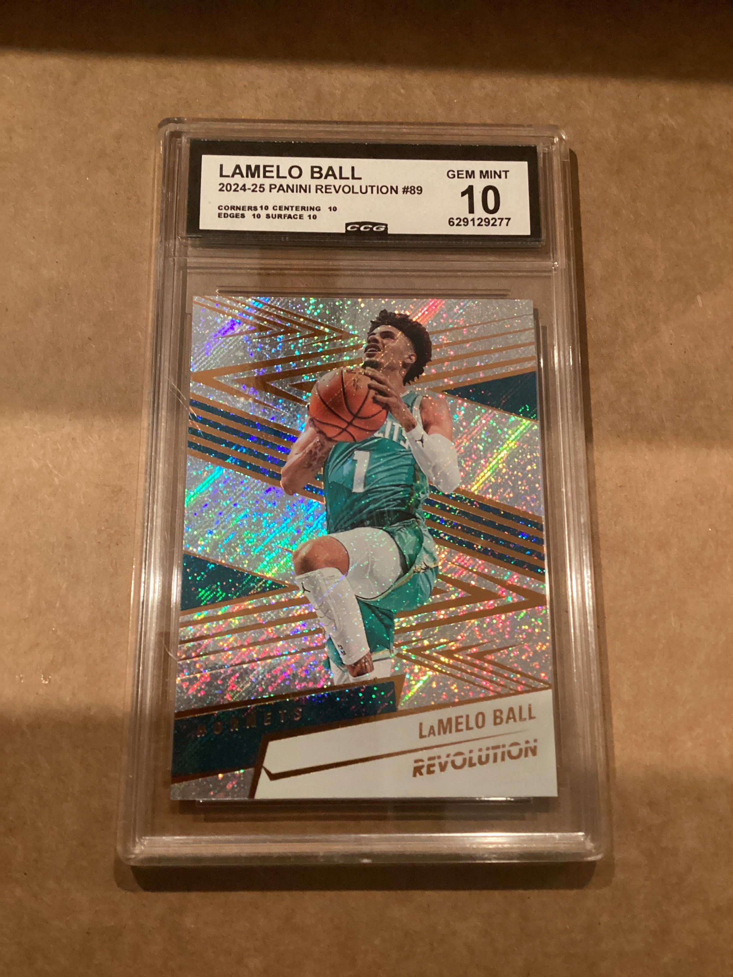 Lamelo Ball 2024-25 Graded 10 mint