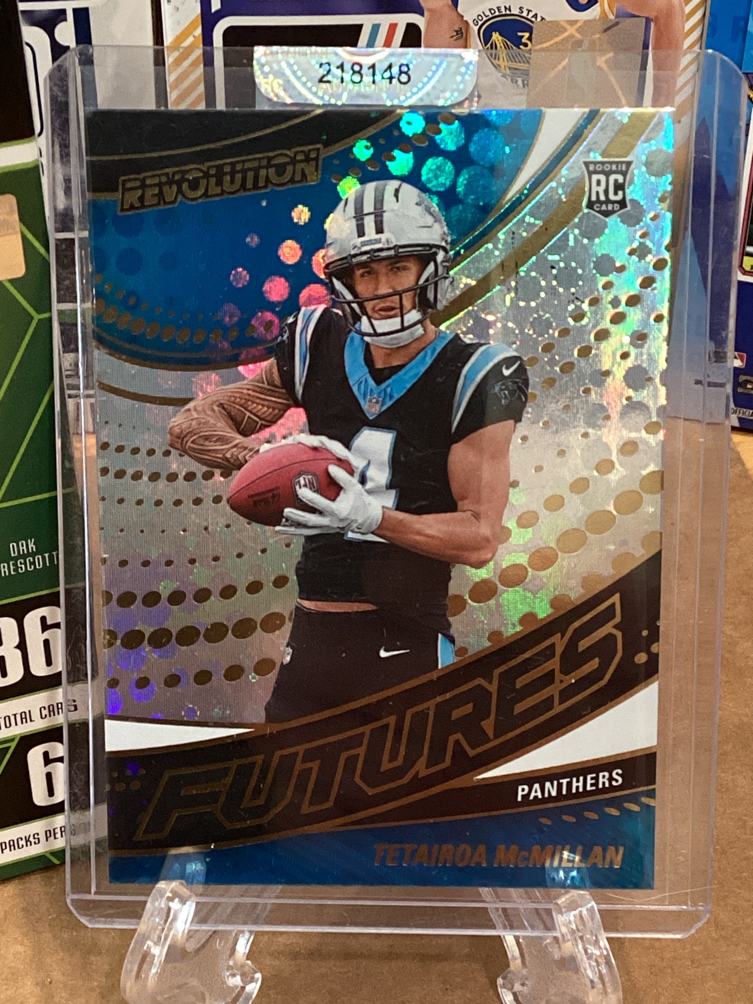2025 Tetairoa McMillan Rookie Panini Revolution refractor, GM 9.8-10