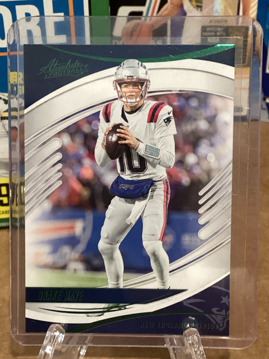 2025 NFL Drake Maye- panini/absolute/green-gem mint